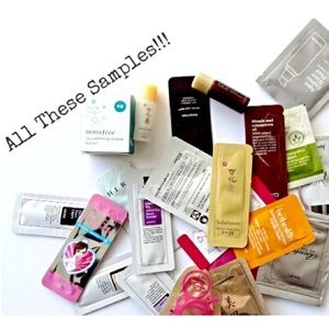 EVERY purchase comes with a FREE beauty sample! 💋